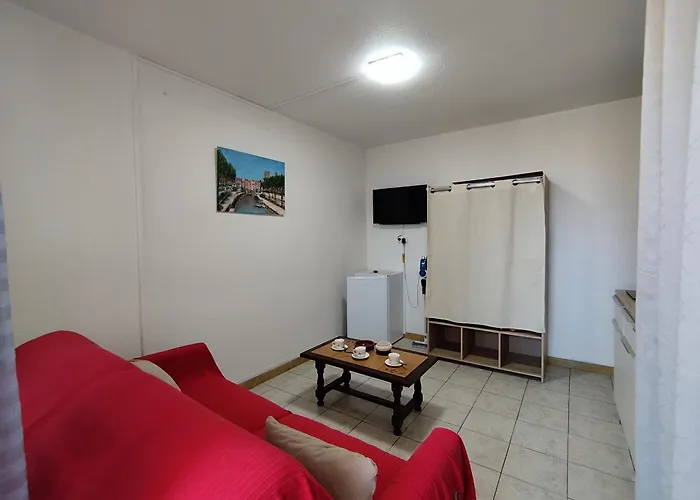 Confortable T2 à - 28m2, Proche Mer, 4 Pers, équipé - Fr-1-795-9 Narbonne