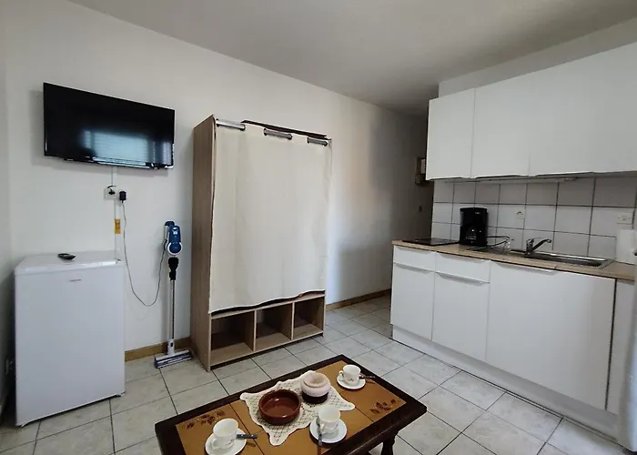 Confortable T2 à - 28m2, Proche Mer, 4 Pers, équipé - Fr-1-795-9 Appartement Narbonne